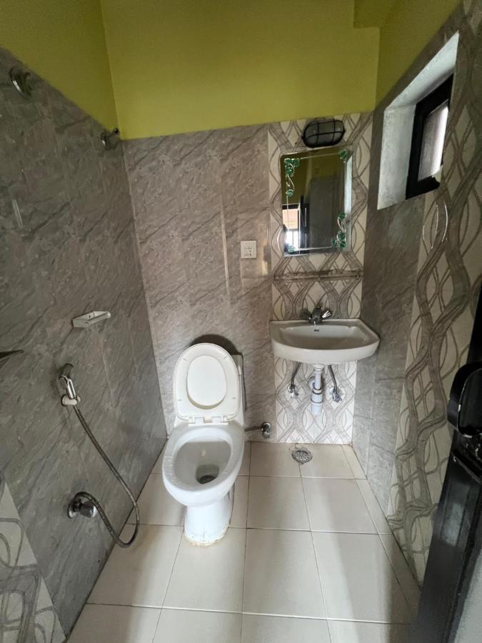 Hotel Donosti פוקהרה מראה חיצוני תמונה