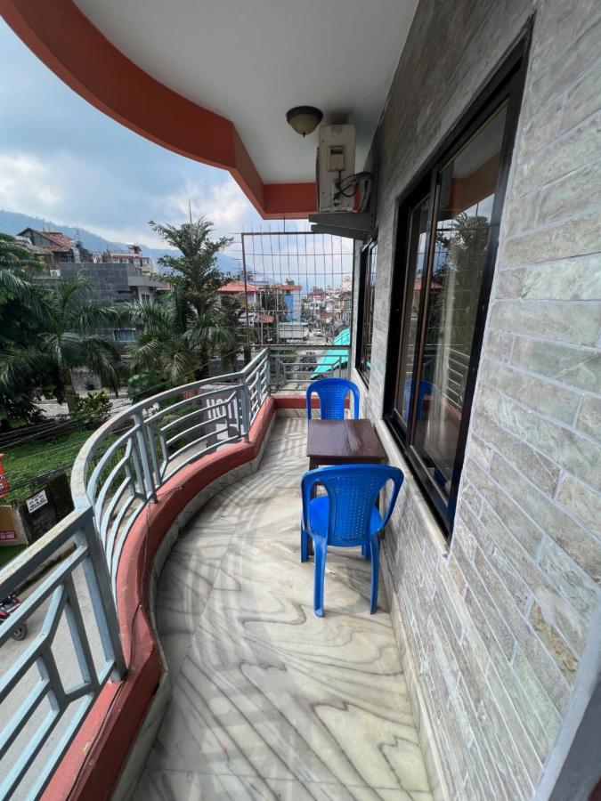 Hotel Donosti פוקהרה מראה חיצוני תמונה