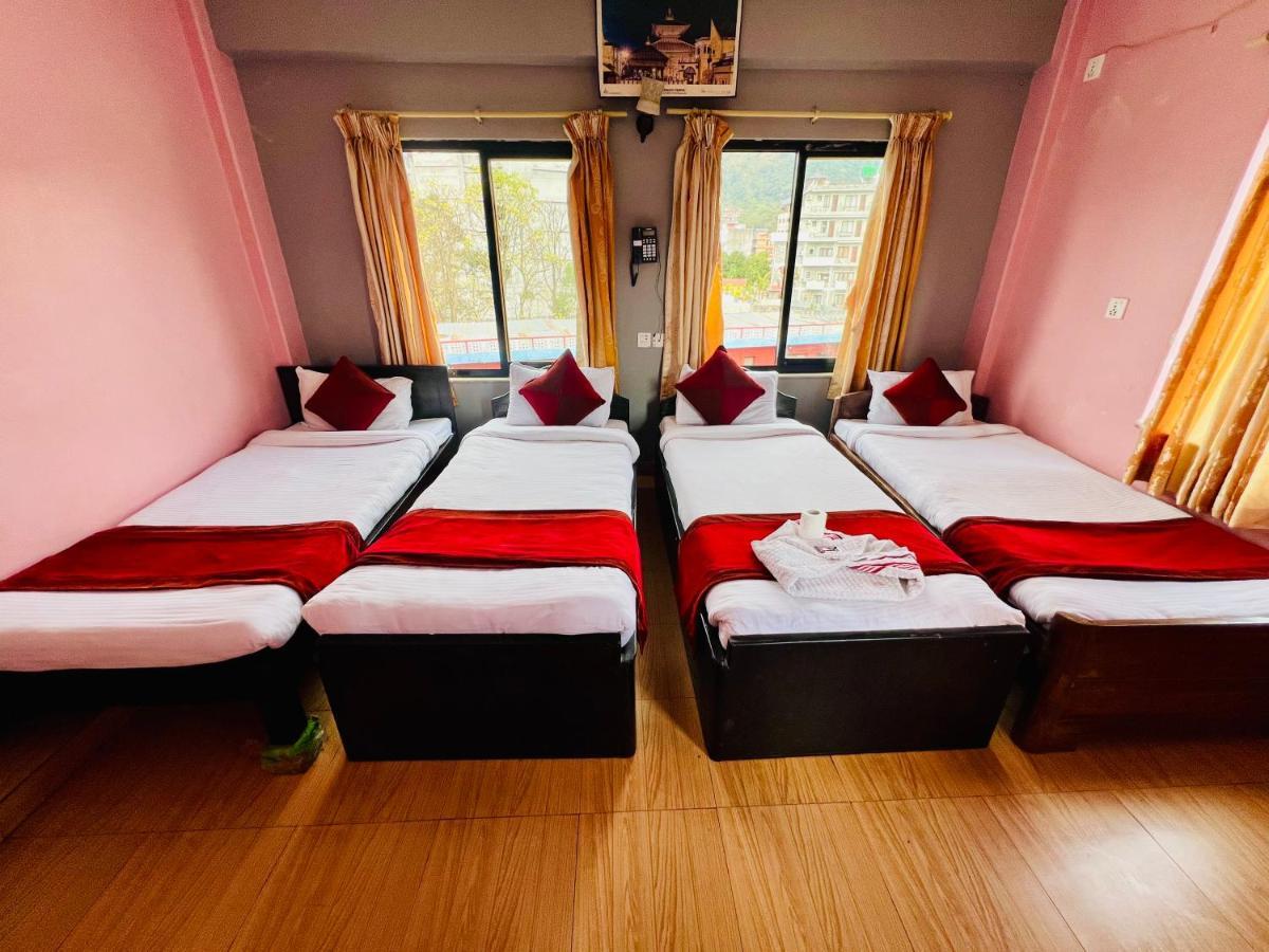 Hotel Donosti פוקהרה מראה חיצוני תמונה